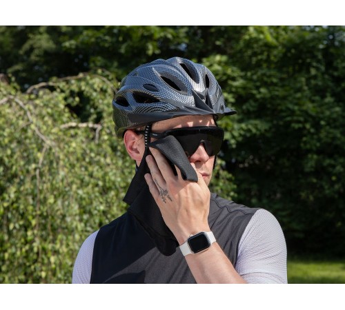 Охлаждающее полотенце Narvik в силиконовом чехле, черное