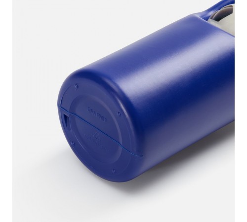 Бутылка с антистрессом Footballer, синяя