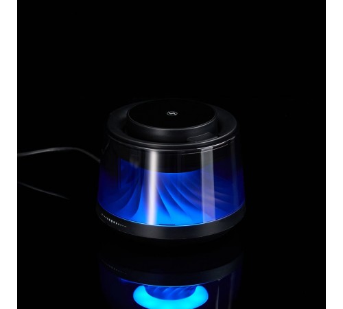 Bluetooth-колонка с подсветкой и беспроводной зарядкой Quantium, черная
