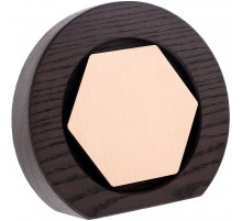 Стела Constanta Dark, с бронзовым шестигранником
