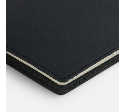 Ежедневник inStream, недатированный, черный